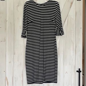 Banana Republic striped dress 👗 Sz. 12 Navy& Whte